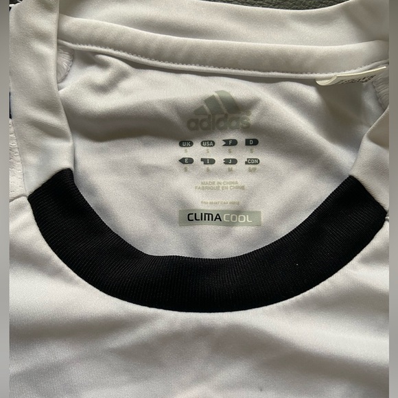 Adidas top size S - Picture 2 of 5